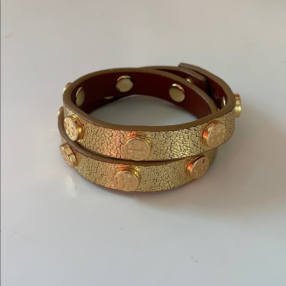 Tory Burch Double Wrap Logo Stud Bracelet - Picture 2 of 4